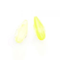 Чешки кристал - фасетирана капка прозрачна с бели и лимонено-жълти шарки 6х10мм  (2бр)